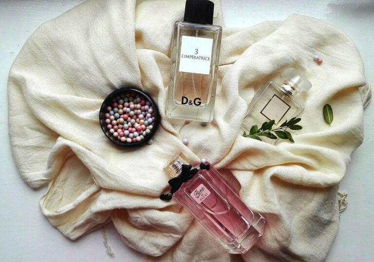 Perfumy, woda toaletowa na koszulce