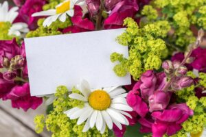 Życzenia imieninowe dla Agatki — gotowe teksty, wierszyki i krótkie SMS