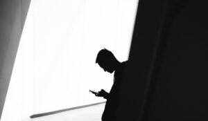 Życzenia imieninowe dla Amelii — gotowe teksty, wierszyki i krótkie SMS