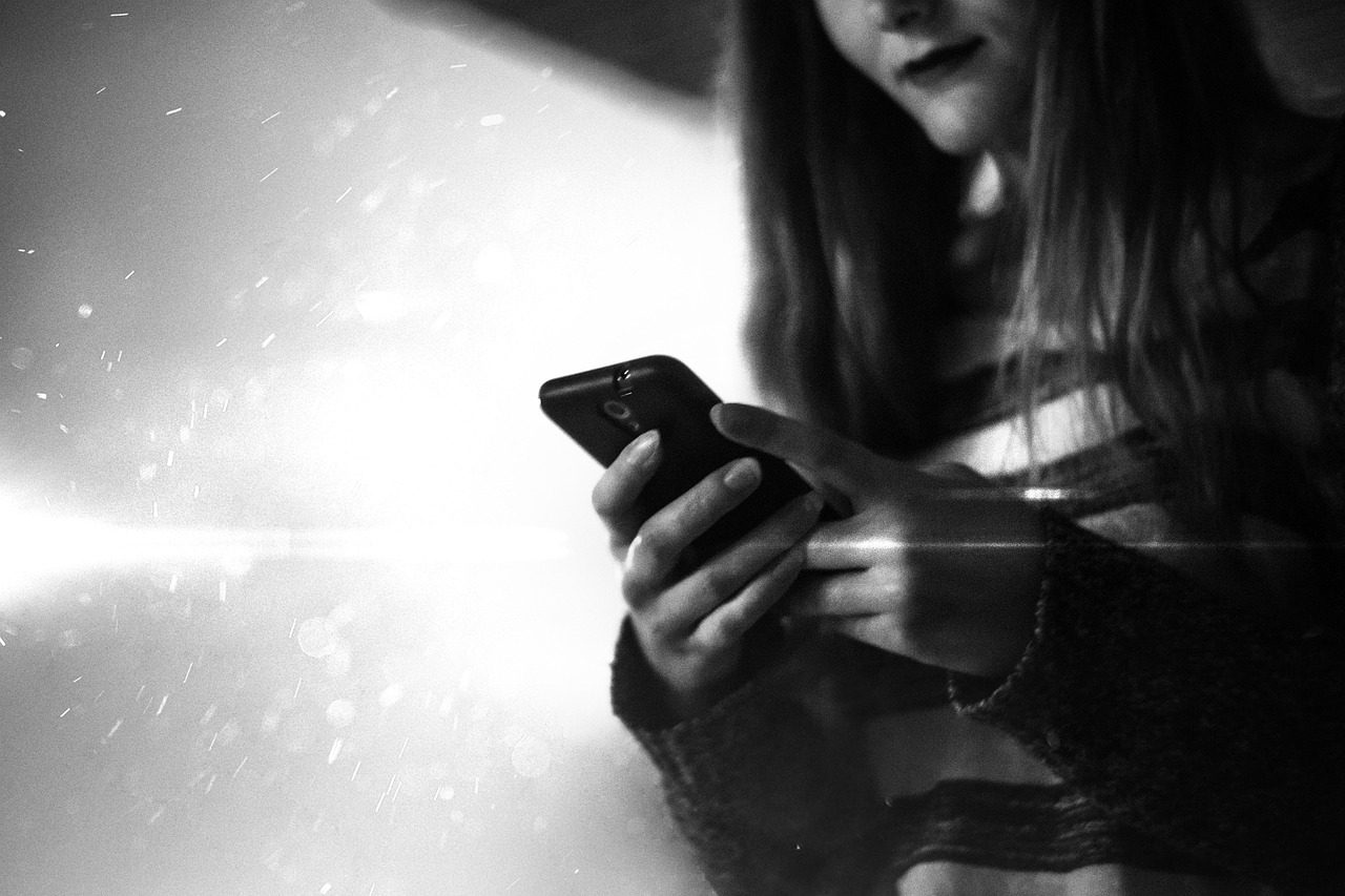 Życzenia imieninowe dla Dagmary — gotowe teksty, wierszyki i krótkie SMS
